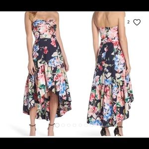 Eliza J HiLo Floral Strapless dress